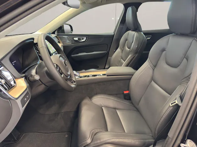 Volvo XC60 2.0 T8 TE Ultra Dark eAWD