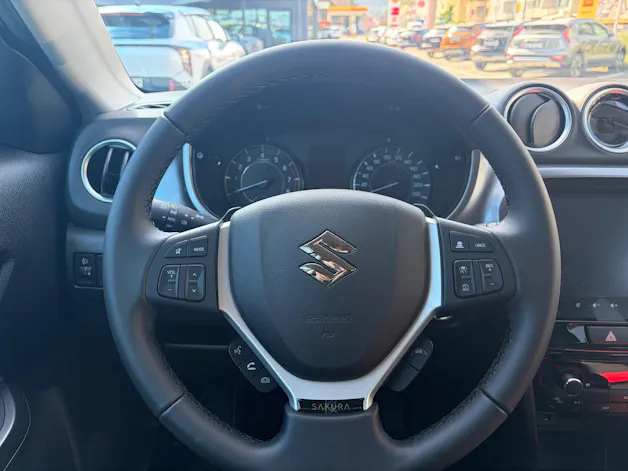 Suzuki Vitara 1.4 T Sakura Hybrid 4x4