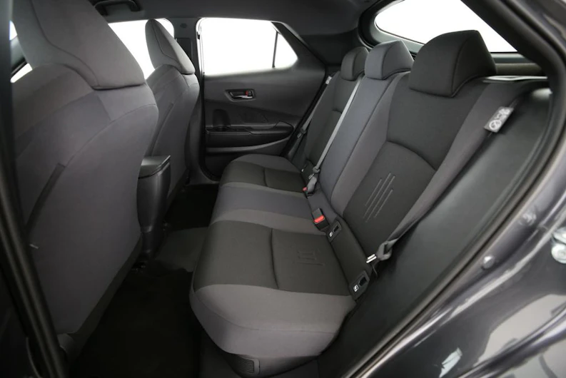 immagine del veicolo TOYOTA C-HR