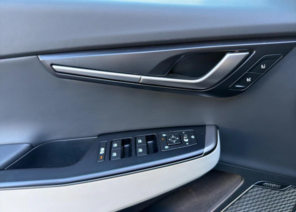 image du véhicule 14 image du véhicule 14