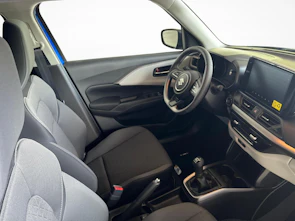 Fahrzeugbild SUZUKI Swift 1.2 Sakura Top Hybrid 4x4