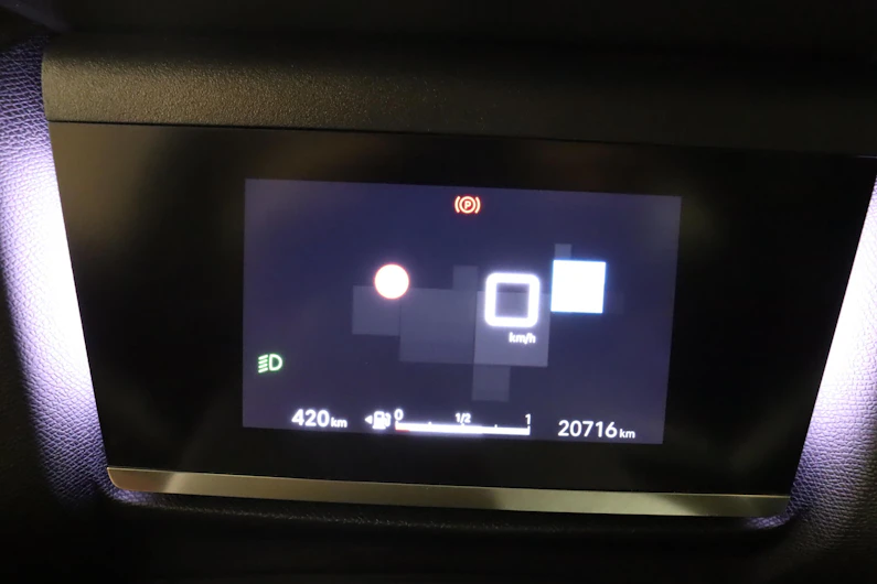 image du véhicule CITROEN C4
