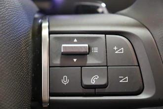 https://vehicle.imgix.net/4265667/8790f768-9299-4f66-a24d-b649800908d3.JPG