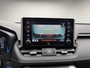 https://vehicle.imgix.net/4265704/e5541cae-0a69-4e1a-827b-804c5be94c32.jpg