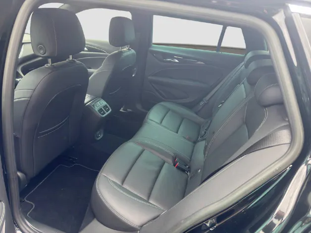 Opel Insignia Sports Tourer 2.0 D Business