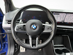 https://vehicle.imgix.net/4265727/0bed4bcf-39fb-488d-8448-1da536fe30a0.jpg