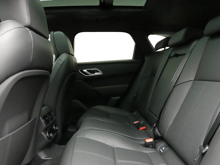 Fahrzeugbild LAND ROVER RANGE ROVER VELAR