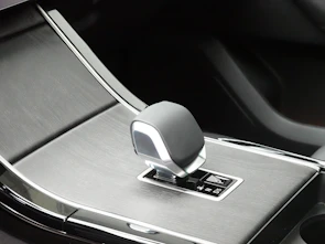 Fahrzeugbild LAND ROVER Range Rover Velar 3.0 I6 Autobiography