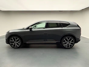 https://vehicle.imgix.net/4265808/ccab4025-9800-48d5-a0a3-fdade8c70b40.jpg
