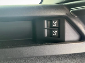 image du véhicule LAND ROVER Discovery Sport 2.0 TD4 165 R-Dynamic SE