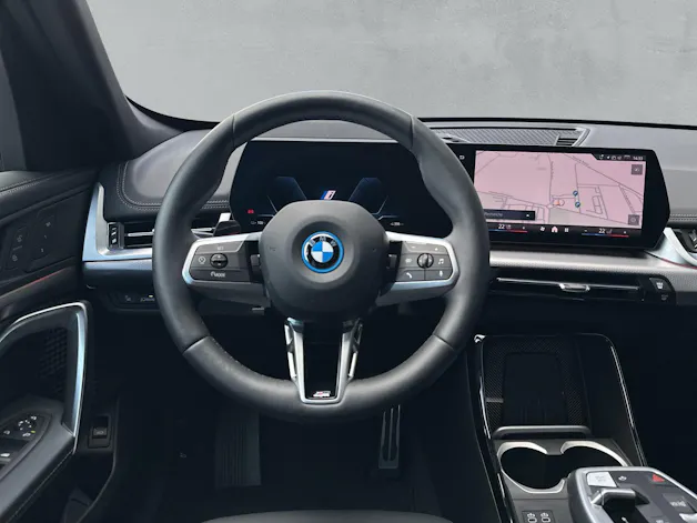 BMW iX1 30 M Sport xDrive U11 (CH) AHK 1.2T 📍