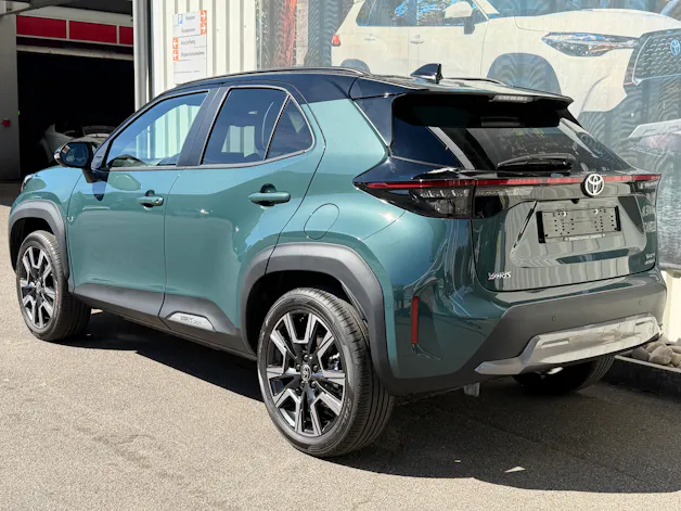 Toyota Yaris Cross 1.5 VVT-i HSD Premium AWD-i