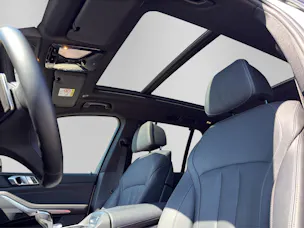 BMW X5 M50i xDrive