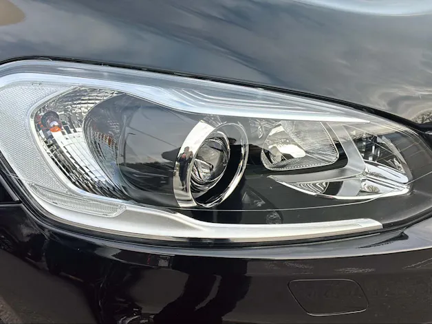 Volvo XC60 2.4 D5 Mom. R-Design AWD S/S