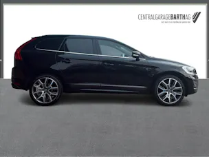 Volvo XC60 2.4 D5 Mom. R-Design AWD S/S