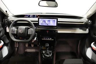 https://vehicle.imgix.net/4265967/ce2929b6-aaf1-4516-a43f-58ea6685f413.JPG