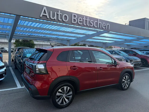 Suzuki S-Cross 1.5 Compact Top Hybrid 4x4