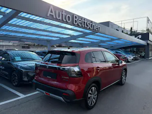 Suzuki S-Cross 1.5 Compact Top Hybrid 4x4