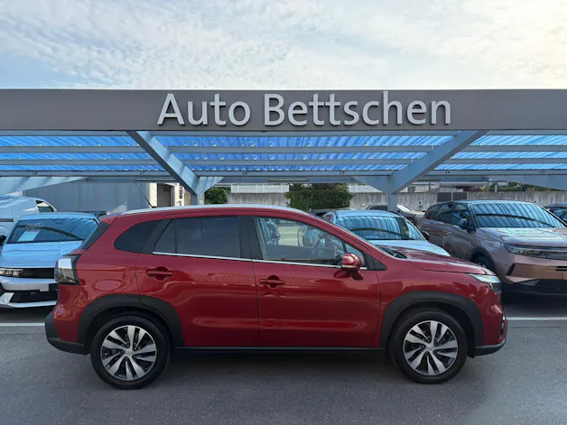 Suzuki S-Cross 1.5 Compact Top Hybrid 4x4