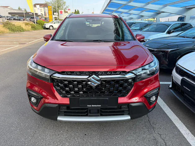 Suzuki S-Cross 1.5 Compact Top Hybrid 4x4