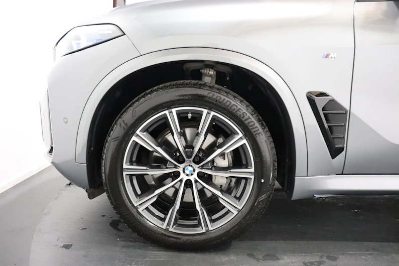 image du véhicule BMW X5