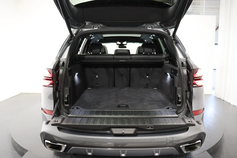 image du véhicule BMW X5