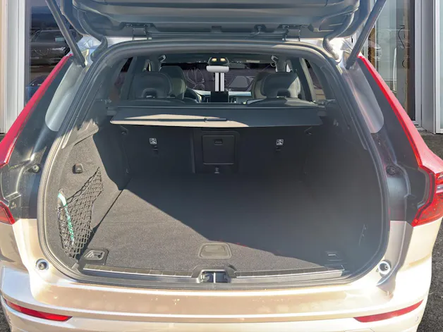 Volvo XC60 2.0 T8 TE Ultra Dark eAWD