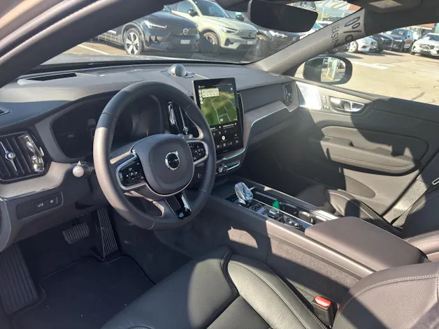 Volvo XC60 2.0 T8 TE Ultra Dark eAWD
