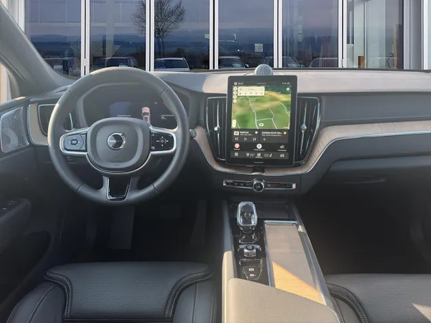 Volvo XC60 2.0 T8 TE Ultra Dark eAWD