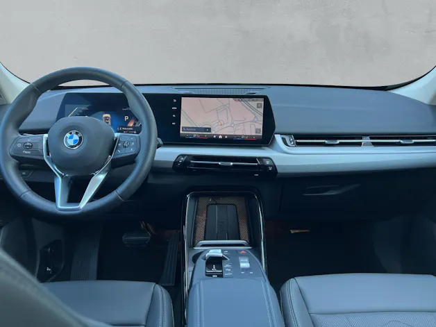 BMW X1 18i sDrive U11 (CH) AHK 📍