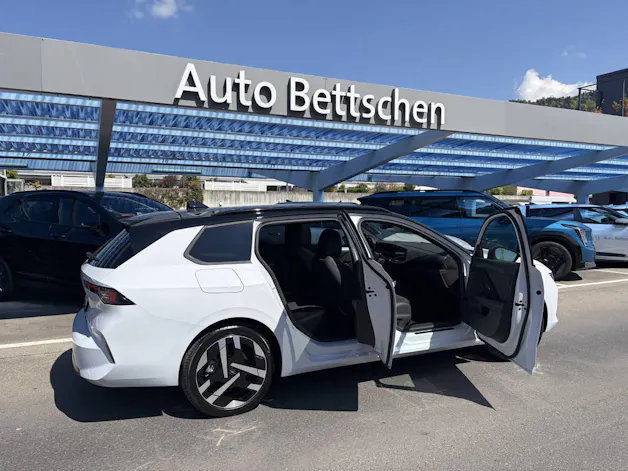Opel Astra-e Sports Tourer Ultimate