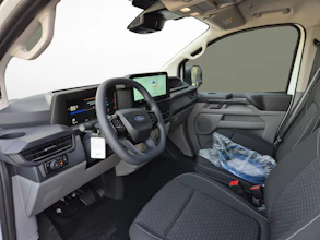 https://vehicle.imgix.net/4266116/29e382a7-53ed-4eff-976f-6d30a63ca532.jpg