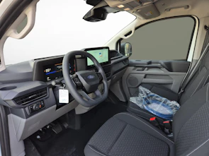 Fahrzeugbild FORD Transit C Van 320 L1 2.5 Duratec 233 Trend PHEV 0.99% Leasing