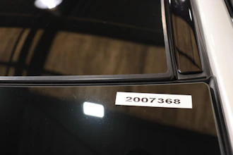 https://vehicle.imgix.net/4266119/6867d716-a95f-4048-b333-688088013e57.JPG