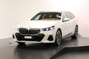 immagine del veicolo BMW 530e xDrive Touring