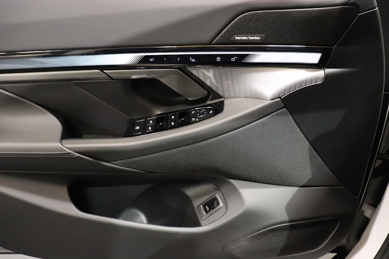 immagine del veicolo BMW 5 SERIES