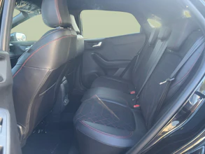 https://vehicle.imgix.net/4266126/dce420a6-adba-4bd0-ad37-3e20c072d186.jpg