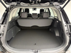 https://vehicle.imgix.net/4266146/65e07f76-c317-458e-8b62-293a40878da3.jpg
