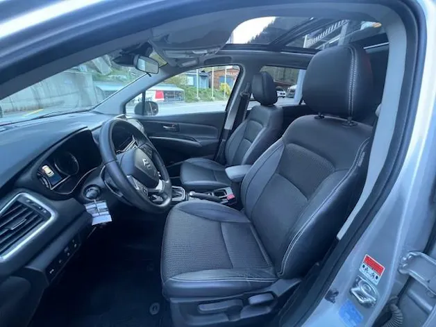 Suzuki S-Cross 1.5 Compact Top Hybrid 4x4
