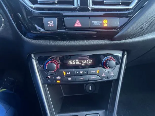 Suzuki S-Cross 1.5 Compact Top Hybrid 4x4