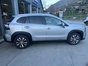 Suzuki S-Cross 1.5 Compact Top Hybrid 4x4