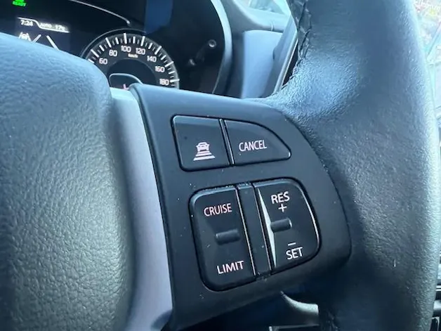 Suzuki S-Cross 1.5 Compact Top Hybrid 4x4