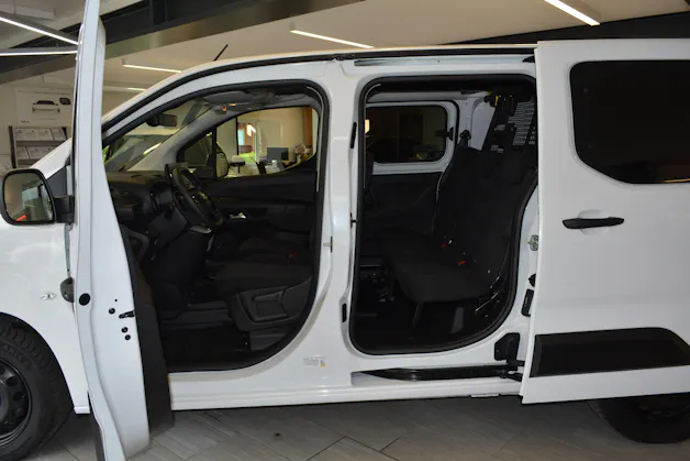 Opel Combo Cargo Crew 2.4 t XL 1.5 D S/S