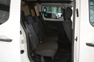 Opel Combo Cargo Crew 2.4 t XL 1.5 D S/S