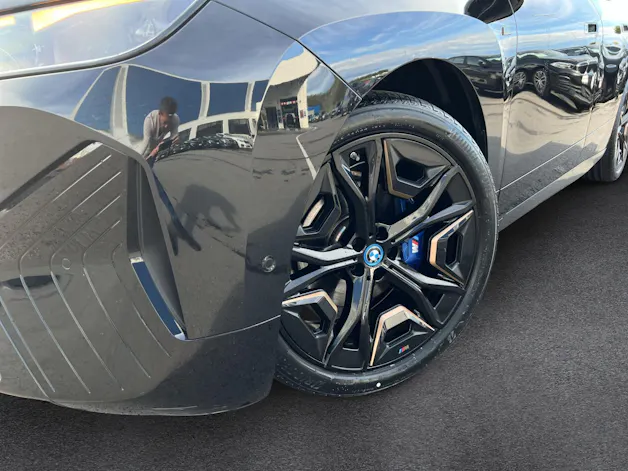 BMW iX M60 M Sport I20 (CH) 📍 **Action de leasing à 1.9%**