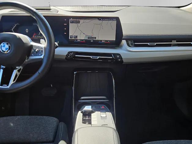 BMW 218d DKG