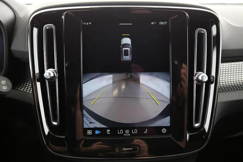 immagine del veicolo VOLVO XC40