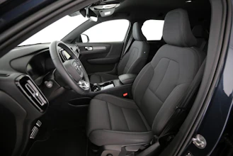 https://vehicle.imgix.net/4266202/50205ee3-6dba-4e05-9862-ddf96cc3df1e.jpg