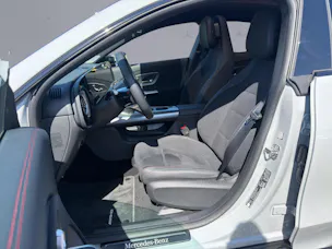 Mercedes-Benz CLA 350 AMG Line 4matic