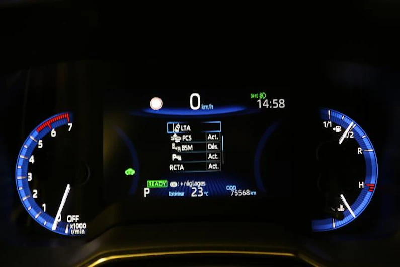 Fahrzeugbild SUZUKI SWACE
